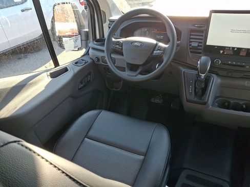 New 2026 Ford Transit 150 T-150 130 Low Rf RWD image 9