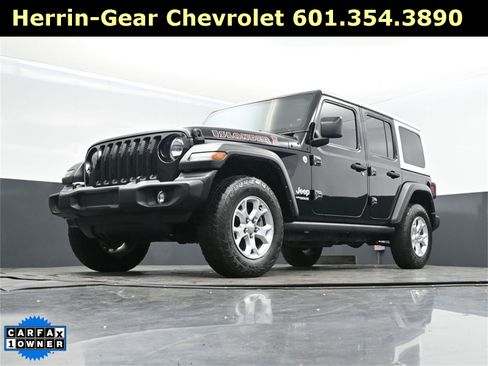 Used 2021 Jeep Wrangler Unlimited Islander image 40
