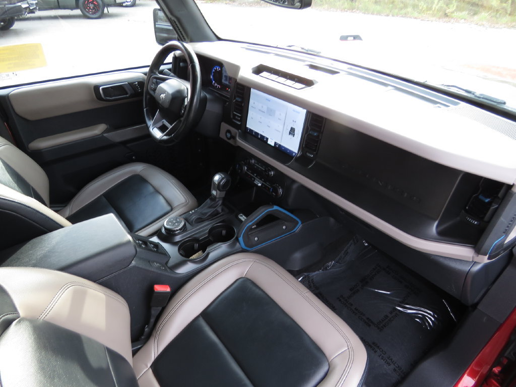 Used 2023 Ford Bronco Wildtrak AWD/4WD image 14