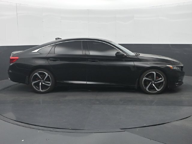 Used 2019 Honda Accord Sport image 8
