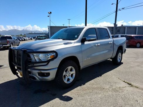Used 2019 RAM 1500 Big Horn AWD/4WD image 4