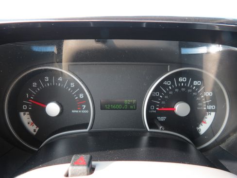 Used 2007 Ford Explorer XLT RWD image 10