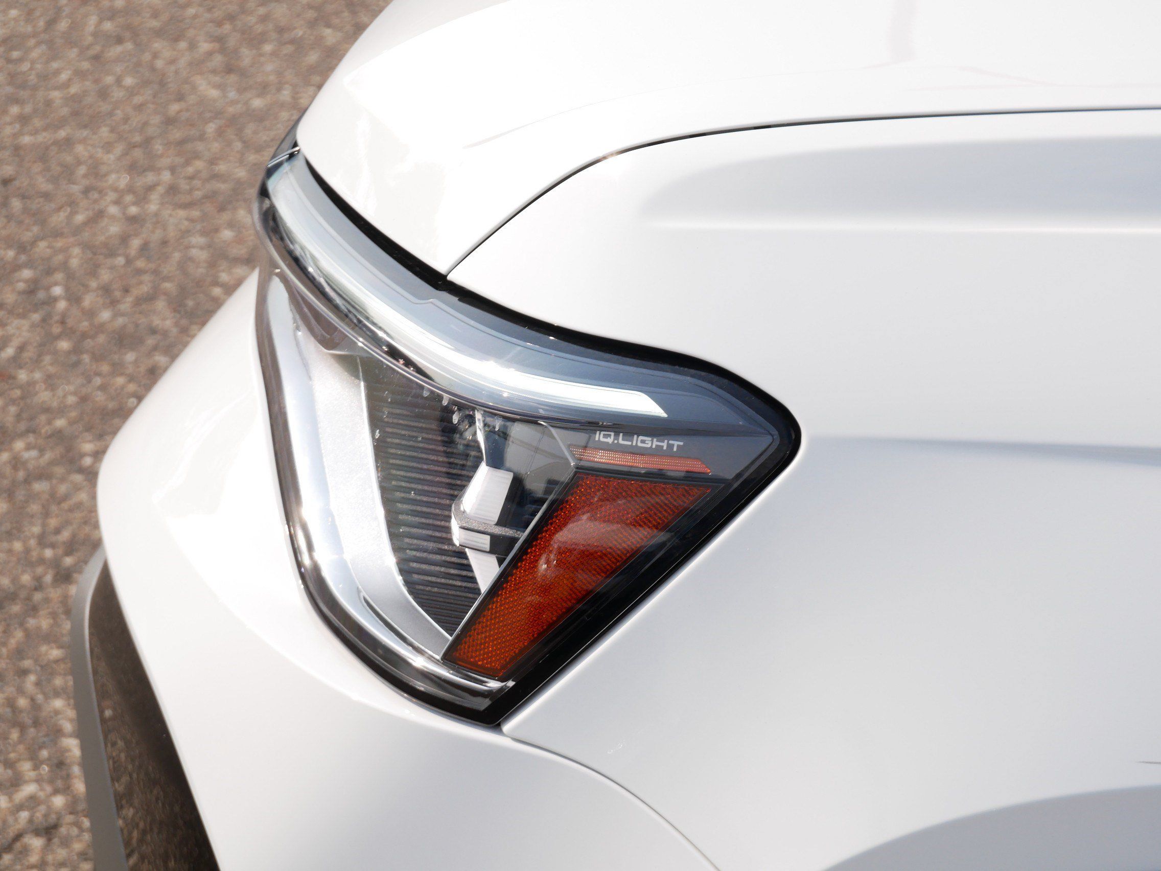 Certified 2025 Volkswagen Taos SE AWD/4WD image 16