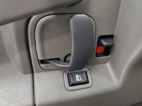 Used 2024 Chevrolet Express 2500 w/ Driver Convenience Package image 18