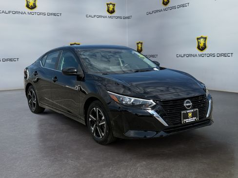 Used 2024 Nissan Sentra SV FWD image 7