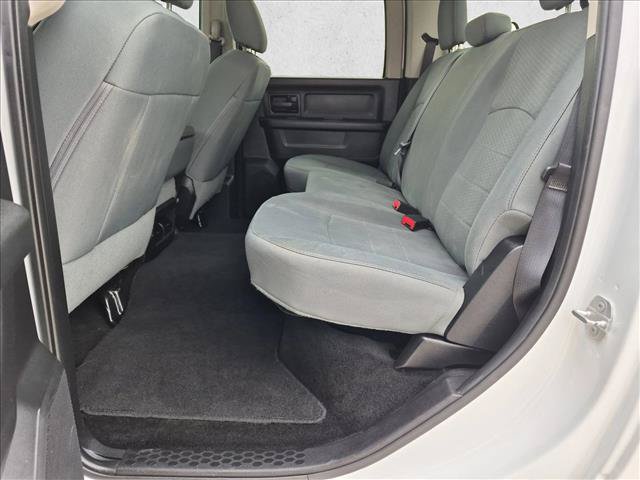Used 2016 RAM 2500 Tradesman w/ Chrome Appearance Group AWD/4WD image 18