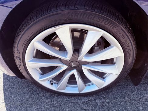 Used 2020 Tesla Model 3 Long Range AWD/4WD image 15