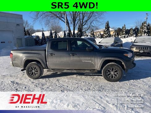 Used 2023 Toyota Tacoma SR5 image 2