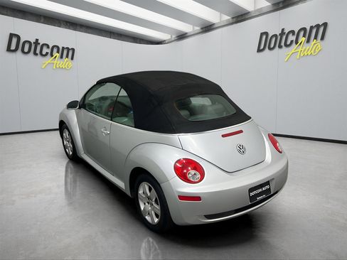 Used 2007 Volkswagen Beetle Convertible w/ Package 1 image 5