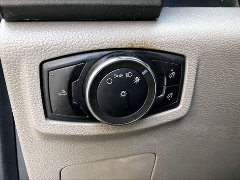 Used 2020 Ford F250 XL w/ Power Equipment Group image 31