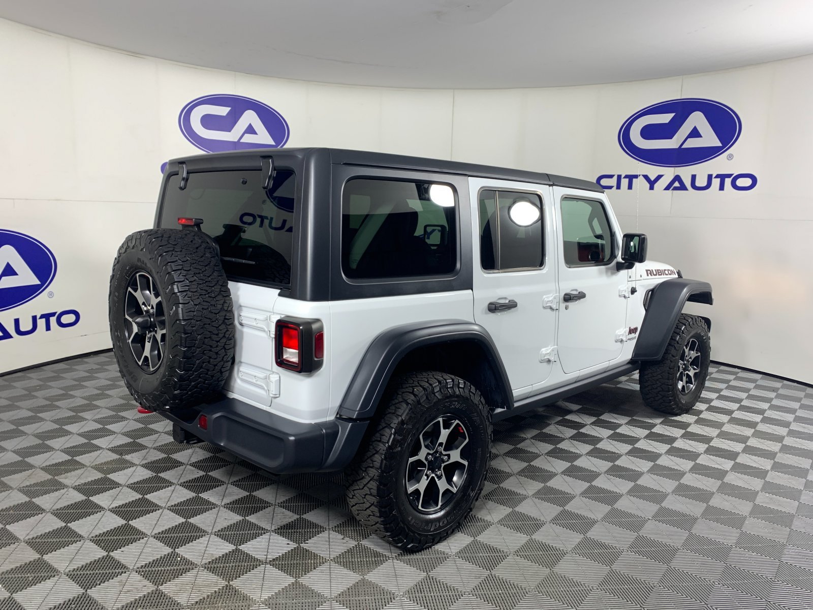 Used 2020 Jeep Wrangler Unlimited Rubicon AWD/4WD image 3