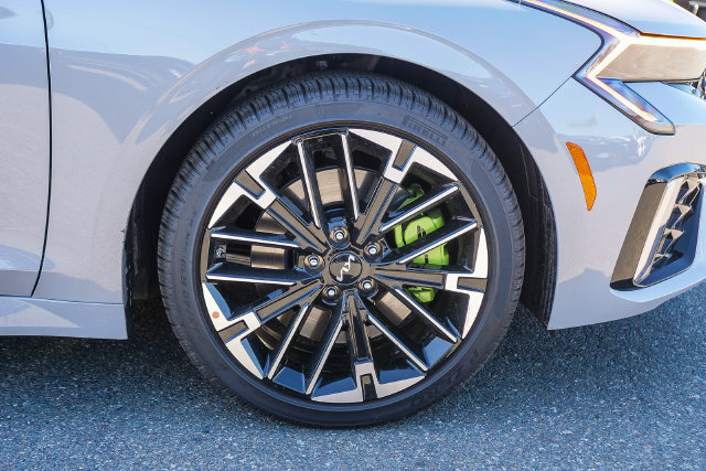 New 2027 Kia K5 GT FWD image 10