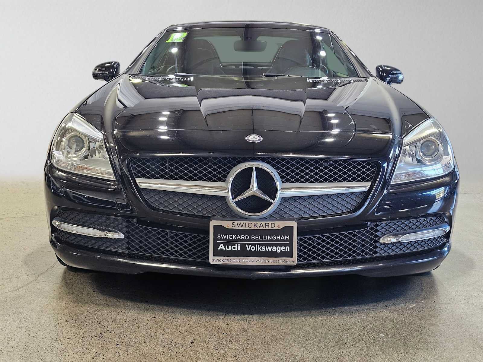 Used 2012 Mercedes-Benz SLK 350 image 8