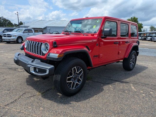 Used 2025 Jeep Wrangler Unlimited Sahara AWD/4WD image 8