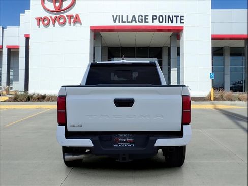 New 2025 Toyota Tacoma SR5 image 4