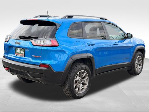 Used 2020 Jeep Cherokee Trailhawk w/ Comfort/Convenience Group AWD/4WD image 6