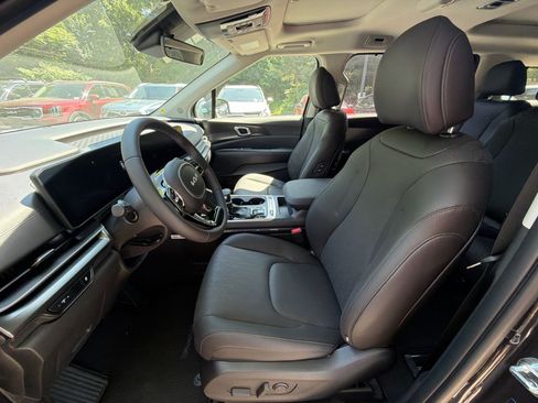 New 2026 Kia Carnival SX w/ SX Dark Edition Package FWD image 25