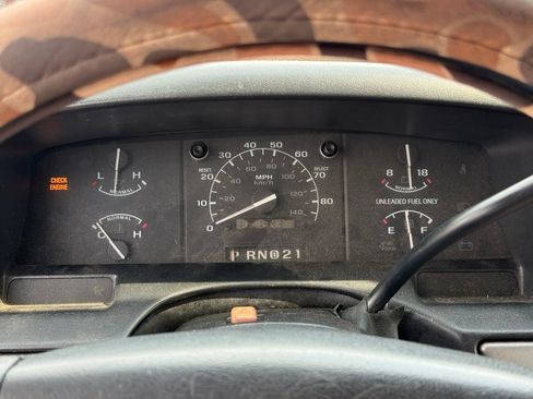 Used 1994 Ford F150 XL RWD image 19