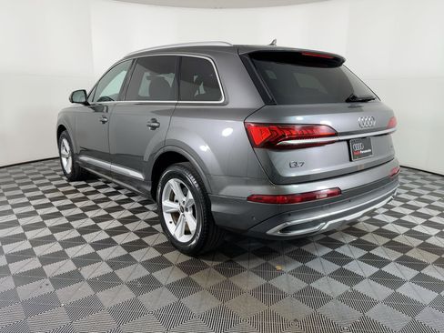 Used 2023 Audi Q7 2.0T Premium Plus image 3