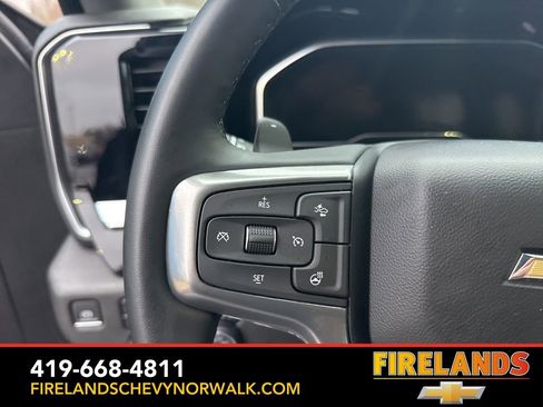 Certified 2023 Chevrolet Silverado 1500 LT w/ Z71 Off-Road Package image 10