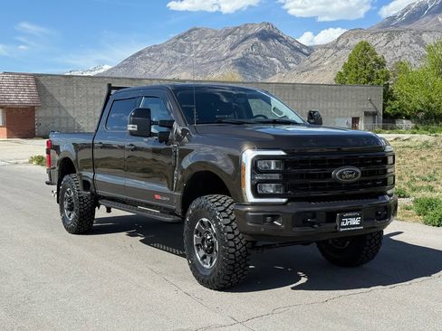 Used 2024 Ford F350 Lariat w/ Lariat Ultimate Package AWD/4WD image 1