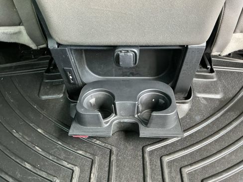 Used 2018 Ford F150 XLT w/ Equipment Group 302A Luxury AWD/4WD image 32