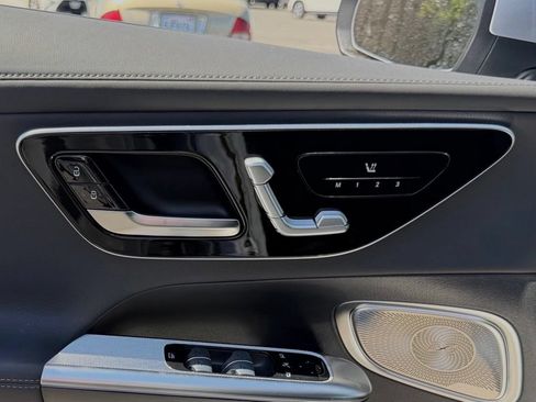 New 2026 Mercedes-Benz GLC 300 4MATIC image 17