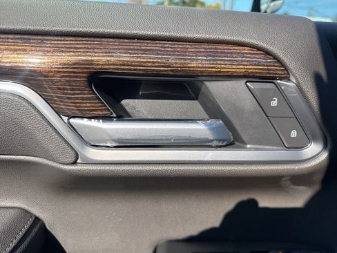 New 2026 GMC Sierra 1500 Elevation image 23