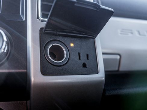 Used 2018 Ford F250 Lariat w/ Lariat Ultimate Package image 26