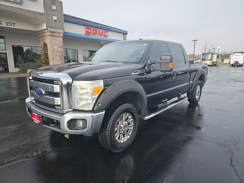 Used 2016 Ford F250 XLT w/ XLT Value Package image 2