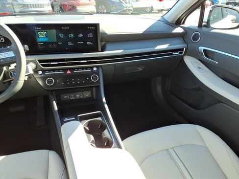 New 2026 Hyundai Sonata SEL FWD image 8