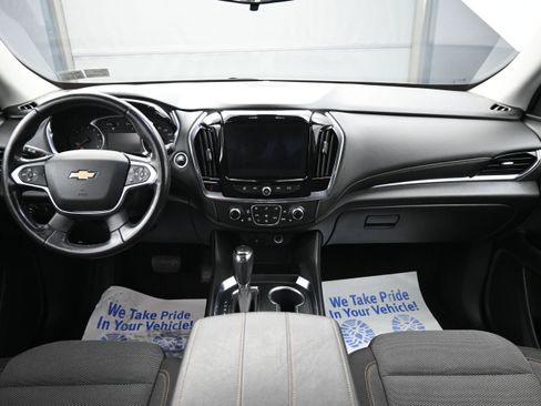 Used 2020 Chevrolet Traverse LT FWD image 21