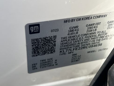 Used 2024 Chevrolet Trax LS w/ LS Convenience Package FWD image 27