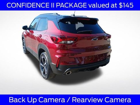 Used 2023 Chevrolet TrailBlazer RS w/ Sun and Liftgate Package AWD/4WD image 7