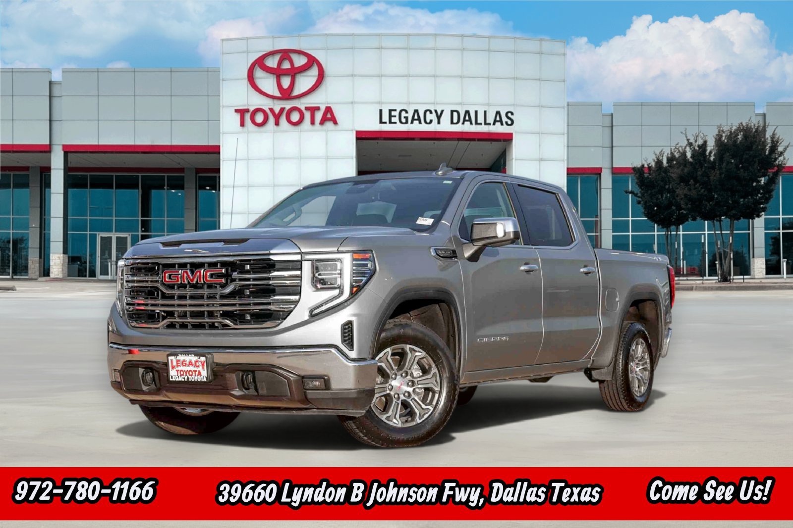 Used 2025 GMC Sierra 1500 SLT AWD/4WD image 1