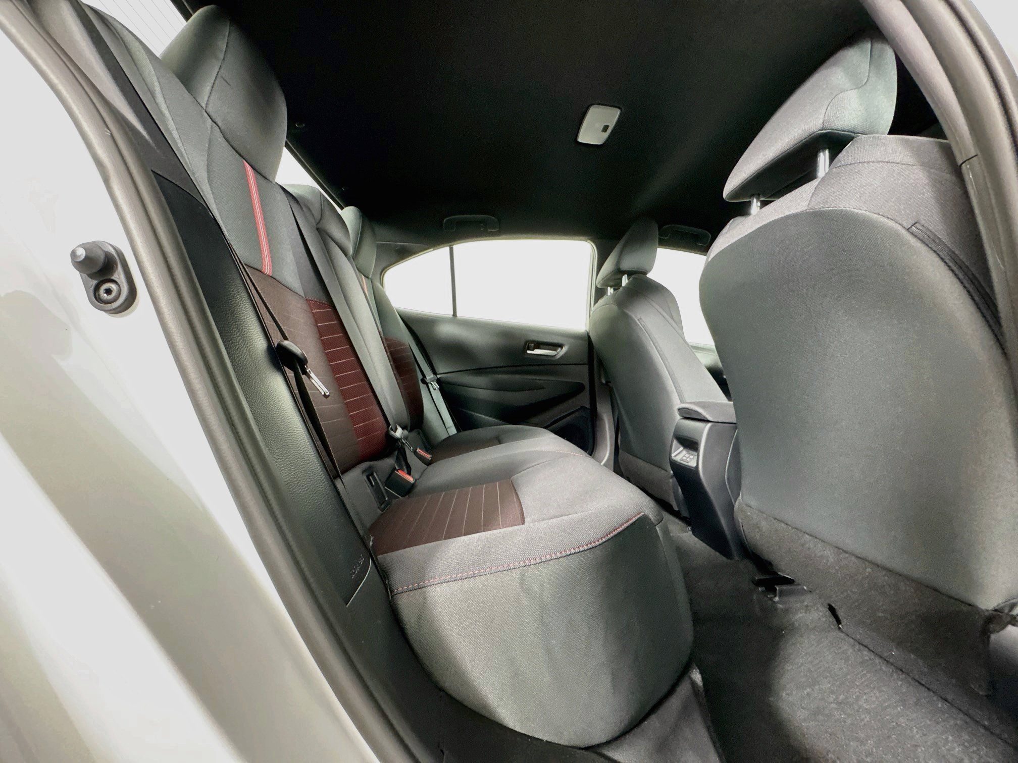 Certified 2026 Toyota Corolla SE w/ SE Package FWD image 26