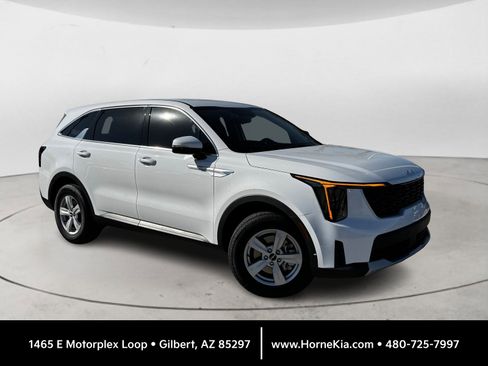 New 2026 Kia Sorento LX image 1