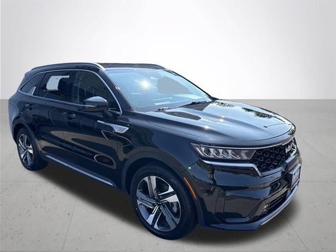 Used 2023 Kia Sorento EX AWD/4WD image 4