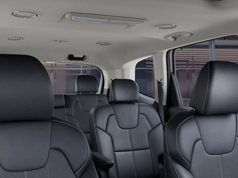 Used 2025 Kia Telluride EX w/ EX Captain's Chair Package FWD image 33