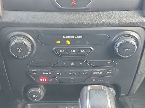 Used 2020 Ford Ranger Lariat w/ Equipment Group 501A Mid image 18