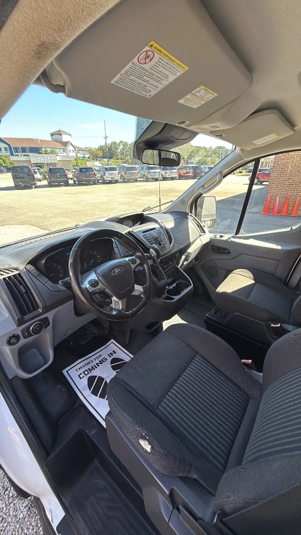 Used 2016 Ford Transit 150 130 Low Roof RWD image 28
