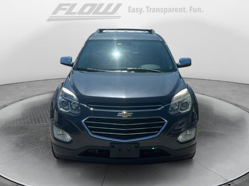 Used 2017 Chevrolet Equinox Premier w/ Enhanced Convenience Package AWD/4WD image 3