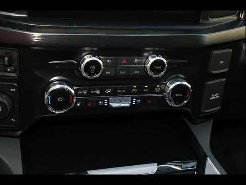 New 2025 Ford F250 Lariat w/ Lariat Ultimate Package image 23