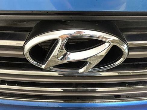 Used 2016 Hyundai Tucson Limited w/ Option Group 03 AWD/4WD image 8