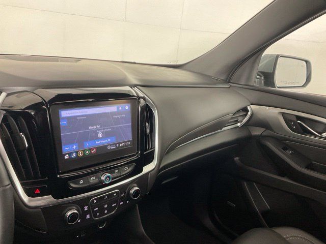 Used 2023 Chevrolet Traverse LT w/ LT Premium Package AWD/4WD image 16