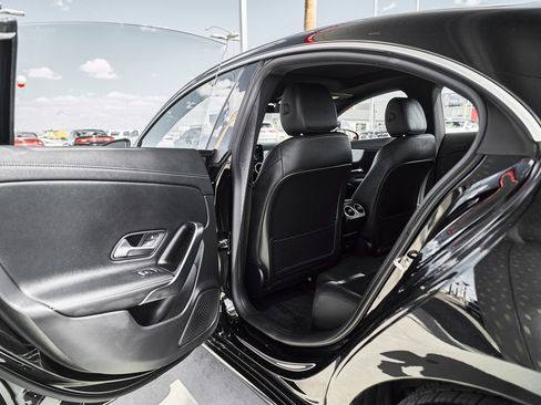 Used 2025 Mercedes-Benz CLA 250 4MATIC image 15