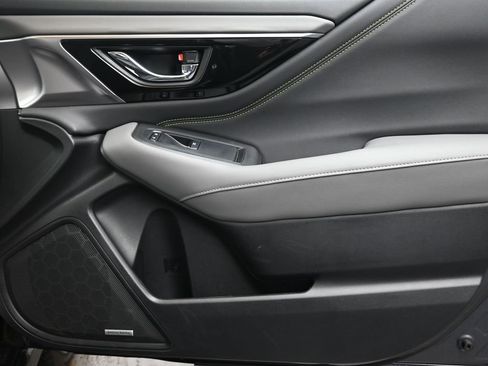 Certified 2025 Subaru Outback Onyx Edition image 11