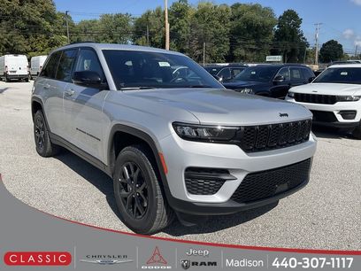 New 2025 Jeep Grand Cherokee Altitude