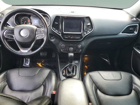 Used 2020 Jeep Cherokee Limited image 9