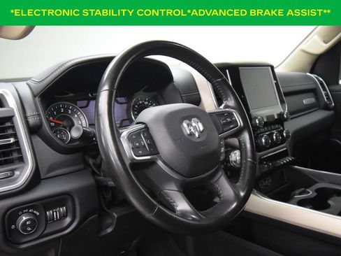 Used 2021 RAM 1500 Laramie AWD/4WD image 16